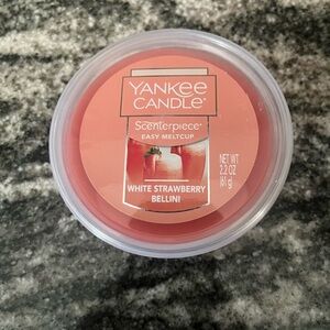 Yankee Candle Pink White Strawberry Bellini MeltCup